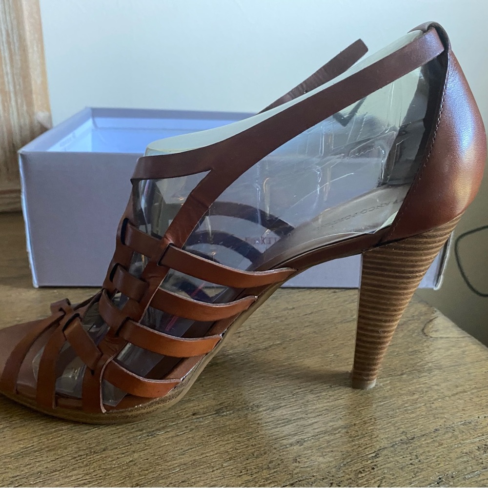 NWT Franco Fortini Tan Kaysey Heels— Size 11